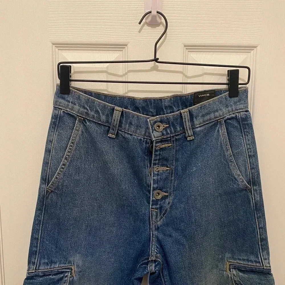 Vince. Cropped denim cargo pants - Picture 6 of 6